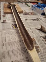 Gewebe getränkt und angedrückt.