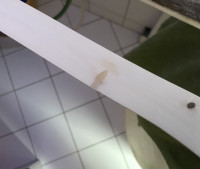 Mit Epoxy aufgefüllt