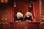 Quelle: http://muppet.wikia.com/wiki/File:TMS-Statler%26Waldorf-BalconyBox.jpg